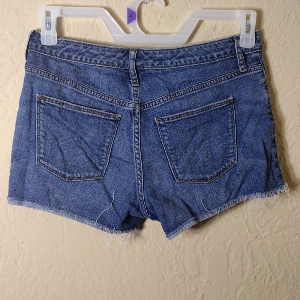 Bum short - Picture 2 of 3